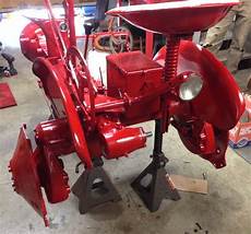 Farmall Cub Deluxe Seat